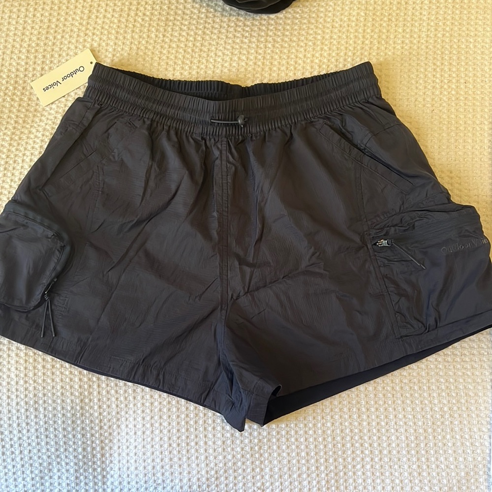 Outdoor Voices women’s 3” Windbreaker Short